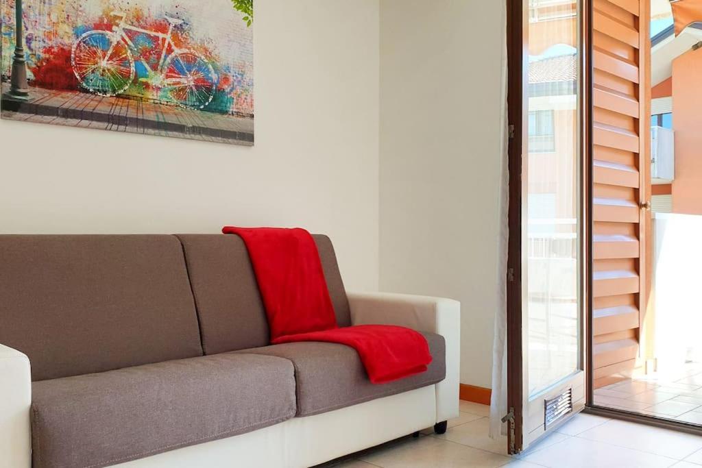 Sun & Fun Apartment - Morena ริวาเดลการ์ดา ภายนอก รูปภาพ